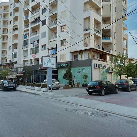 Coastal Apartment Durrës Buitenkant foto