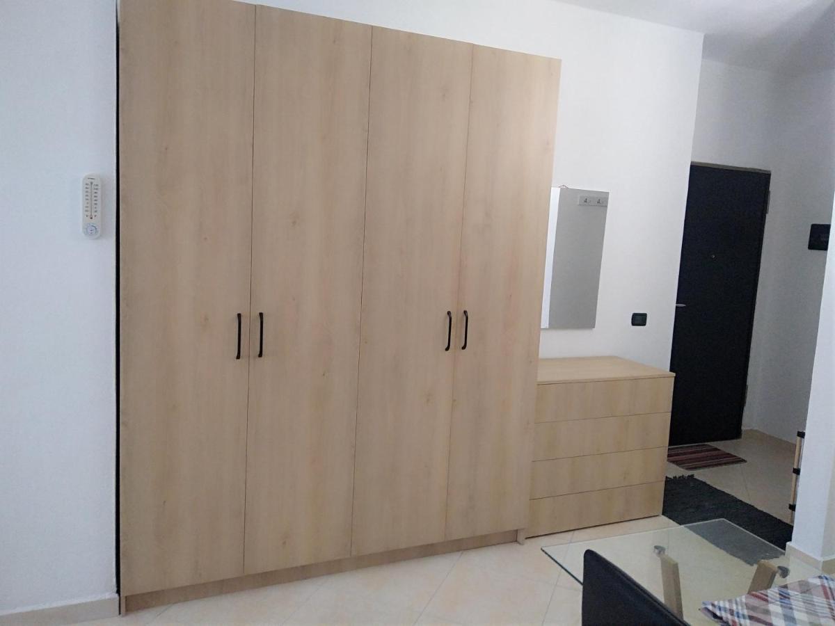 Coastal Apartment Durrës Buitenkant foto